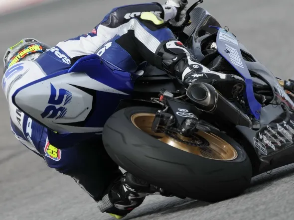 cal crutchlow practice 1 miller supersport 2009