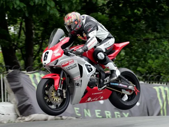 cameron donald tt 2011