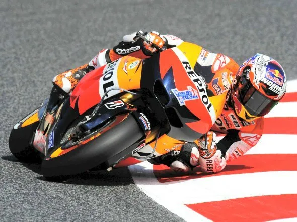 casey stoner test montmelo 1