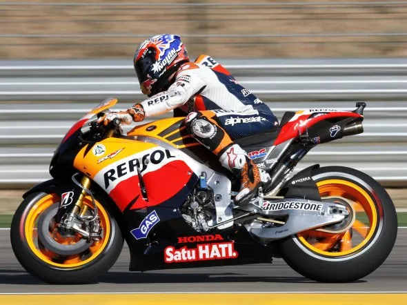 casey stoner valencia prove1 2011 1