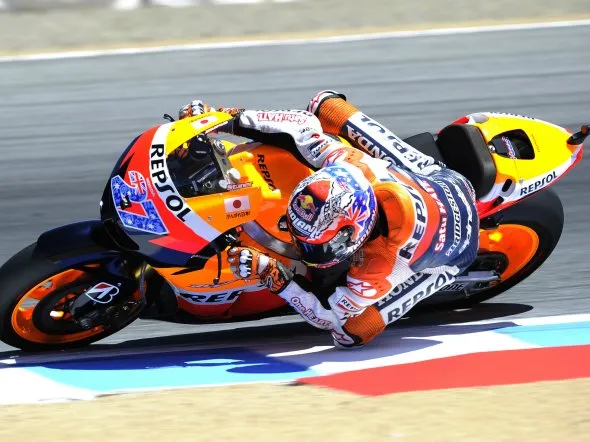 casey stoner warmup laguna seca 2011