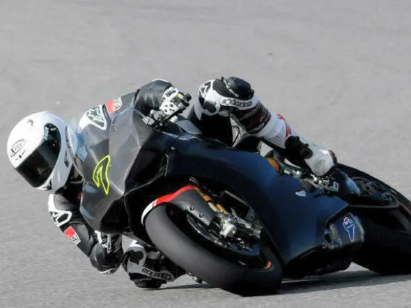 chaz davies ducati superbike team 2014