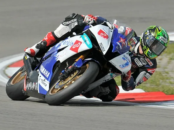 chaz davies nurburgring gara 2011 2