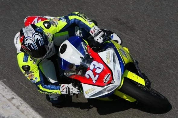 chris seaton real racing team 2009