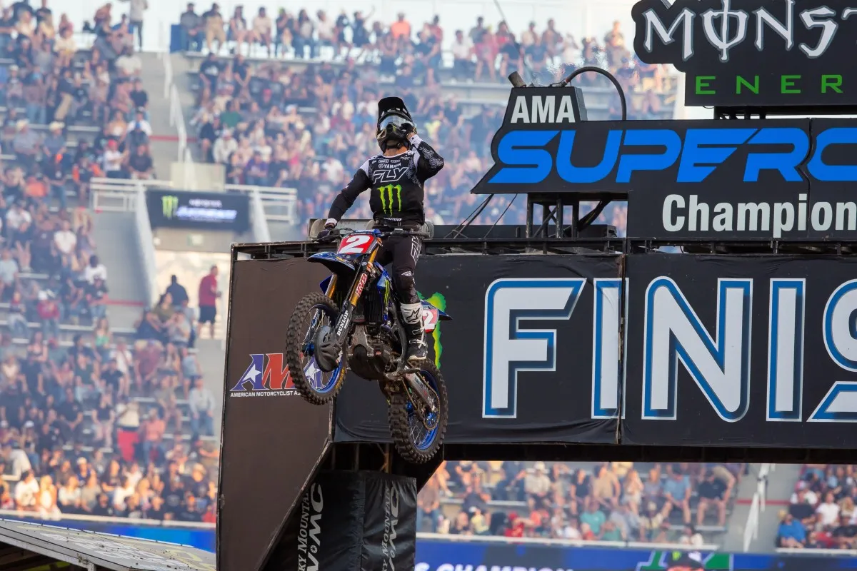 Cooper Webb è il Campione AMA Supercross 450cc 2025: sempre più nella storia