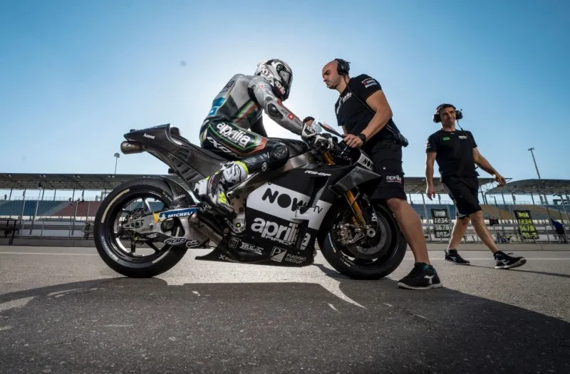 cover aprilia 1 e1520145085347