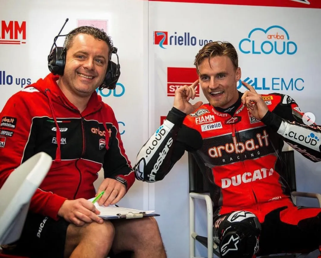 cover chaz e1571939870120