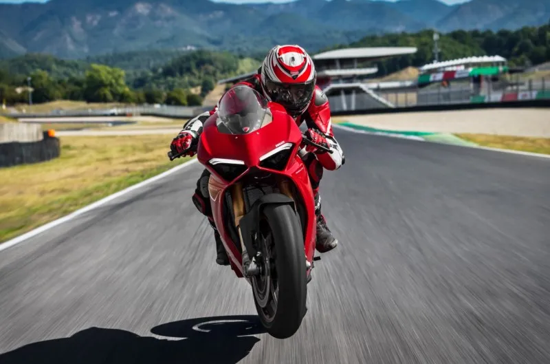 cover ducati e1516199006363