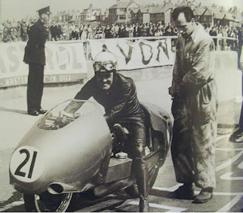 cover mau 2 e1527230909253