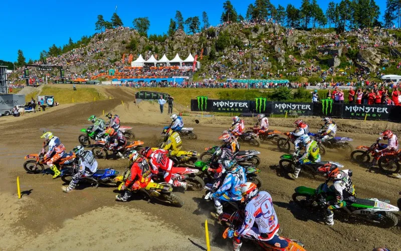 cover mxgp e1516098947227