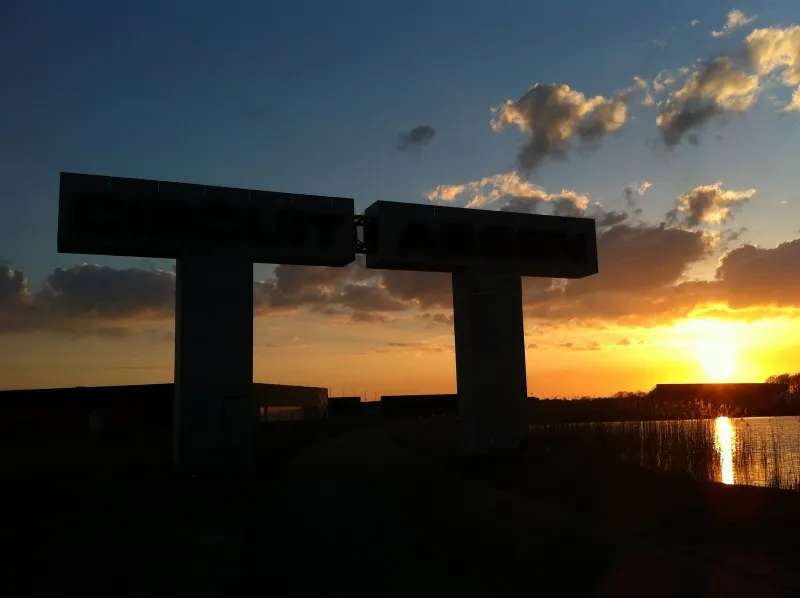 cover pirelli e1524059316683