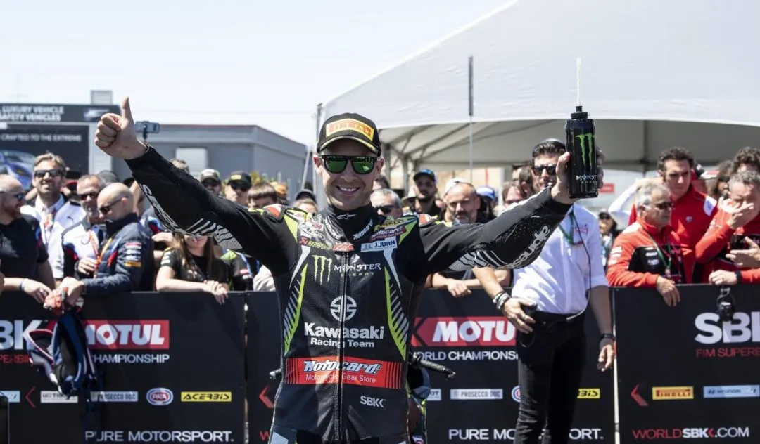 cover rea festeggia e1563166352373