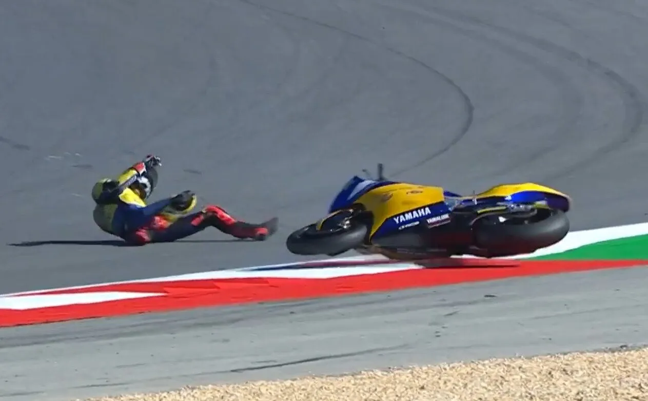 crash nozane moto2 portimao