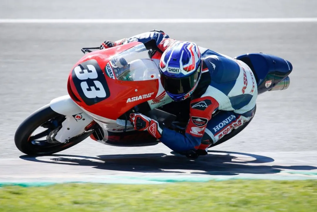 d5lkb51xkaercxp e1556444438763