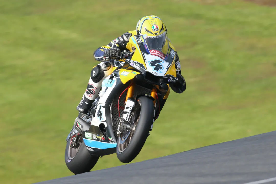 dan linfoot bsb 2019 tag racing yamaha