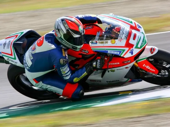 danilo petrucci vallelunga prove 2011