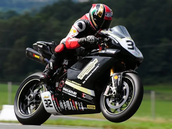 dario giuseppetti idm ducati 2011