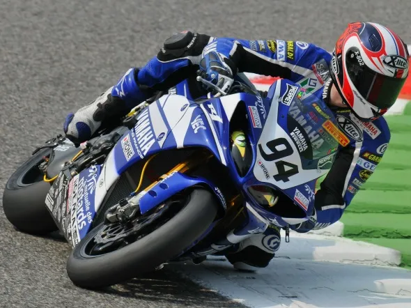 david checa yamahagmt94 monza