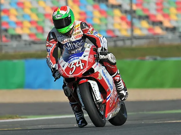 davide giugliano pre portimao 2011