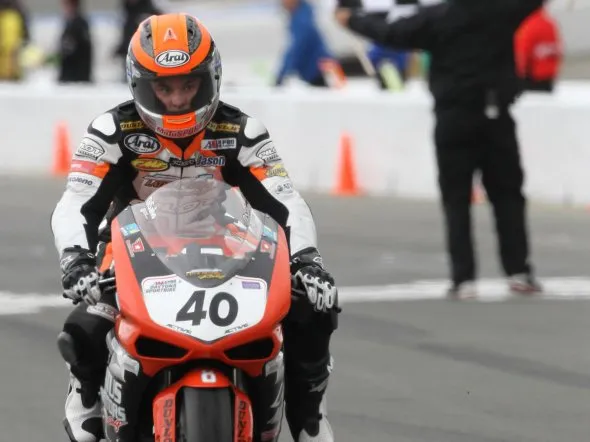 daytona sportbike race2 sonoma 2011