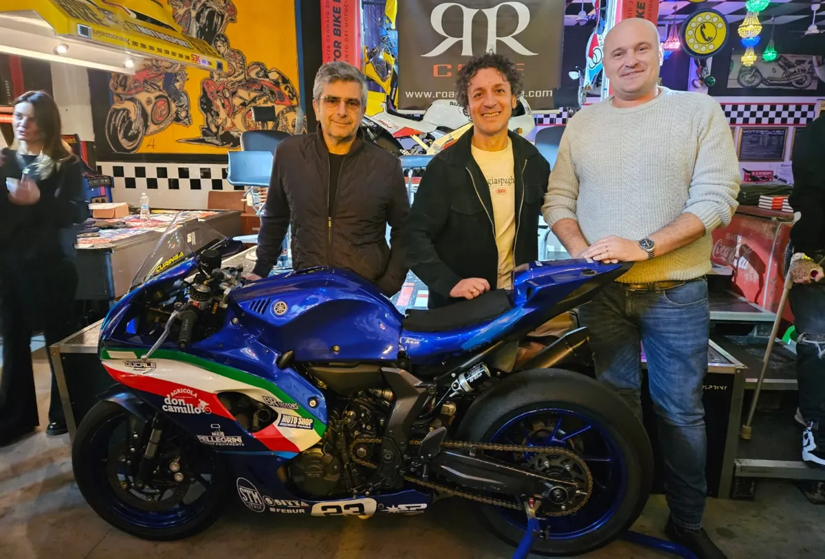 delmo racing al tt con curinga 1