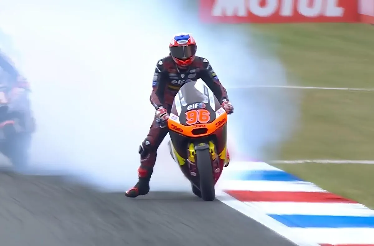 dixon moto2 assen practice