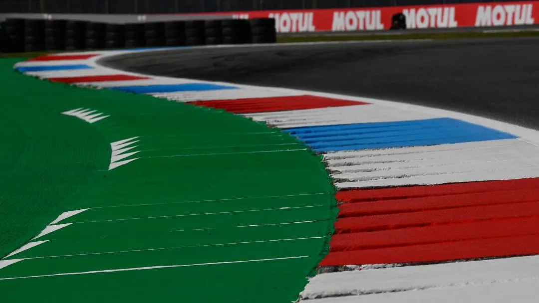 ds53442topcontent fullhd e1561296254955