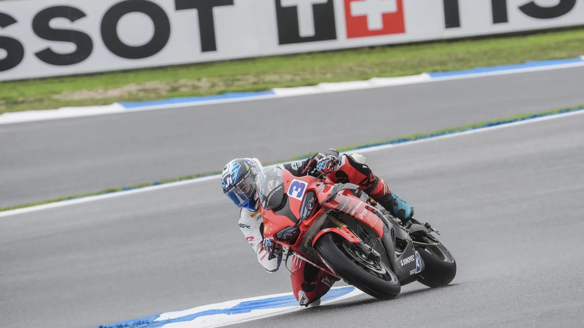 Supersport: QJ Motor pensa in grande, nuova moto per Tuuli e De Rosa