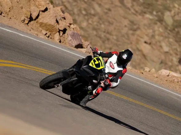 ducati pikes peak 2011 2