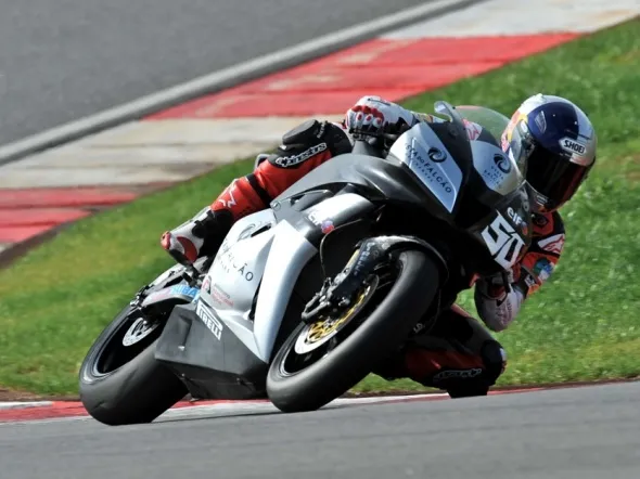 eugene laverty parkalgar portimao test