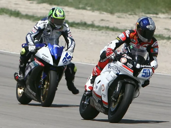 eugene laverty vs cal crutchlow
