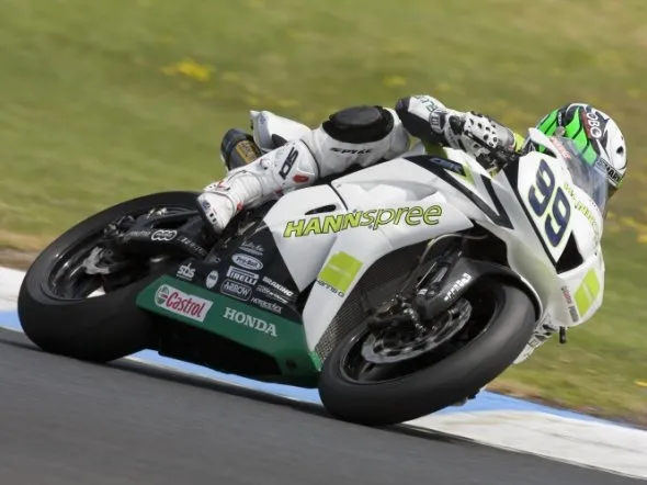 fabien foret phillip island day2 1
