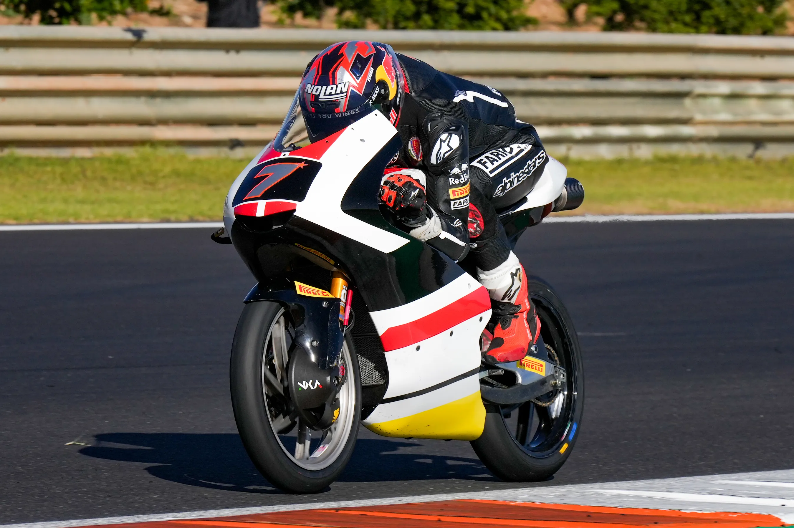 farioli sic58 moto3 test pirelli