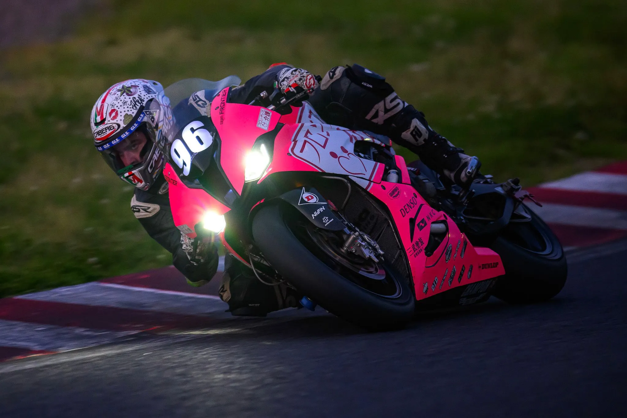 fb8e6b79 901f 401f acfa 3819121289b4