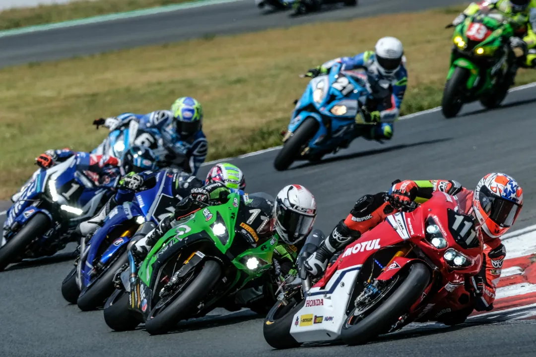 fim ewc 8h oschersleben 2019 battle