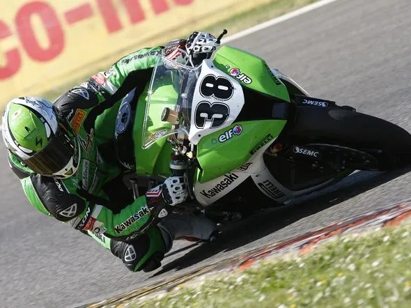fsbk kawasaki post nogaro 2011 2
