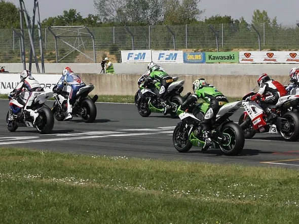 fsbk race2 nogaro 2010