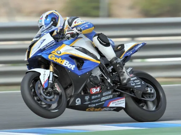 greg gildenhuys bmw hp4 bmw motorrad goldbet stk team