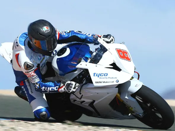 guy martin test tyco bmw almeria 2015