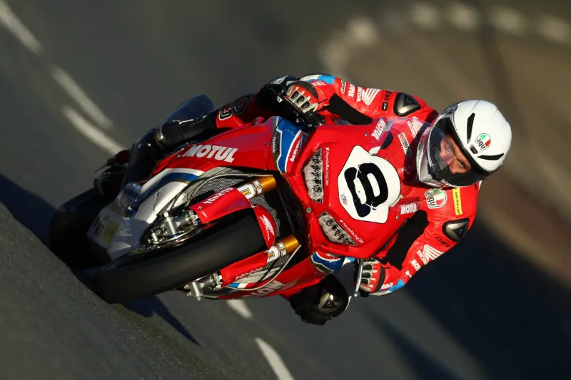 guy martin tt 2017 honda racing