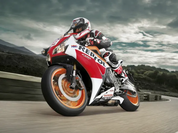 honda cbr1000rr fireblade marquez replica 2