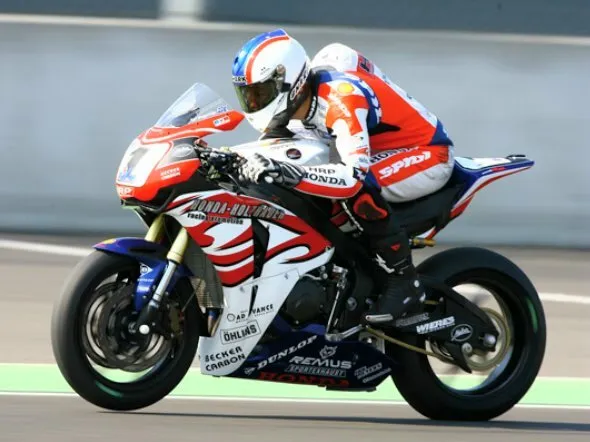 idm pre test lausitzring muggeridge