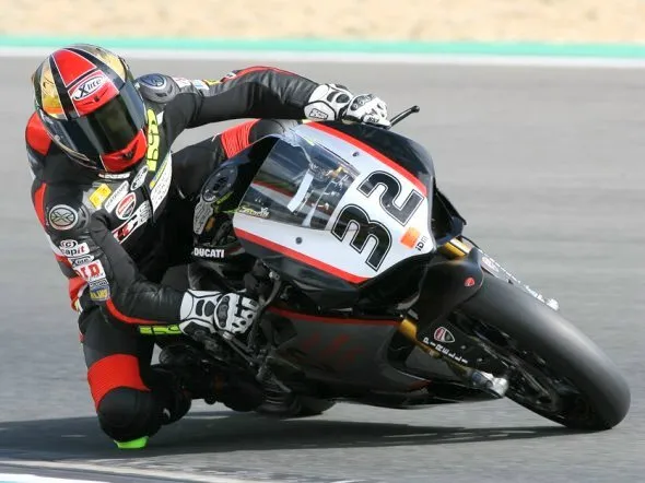 idm superbike ducati 1199 panigale hertrampf 2012 2