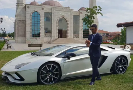 Kenan Sofuoglu: leggenda Supersport, uomo d'affari e politico 'maledetto'