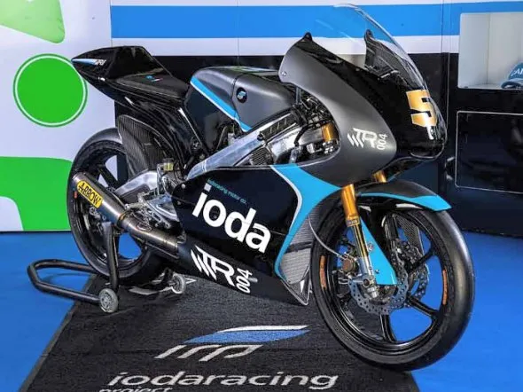 ioda tr004 moto3 2