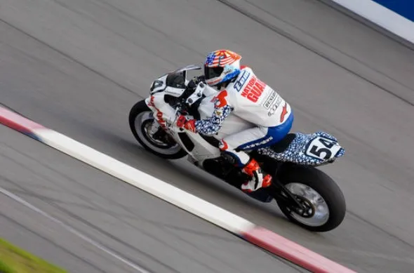 jake zemke nationalguard suzukitest fontana