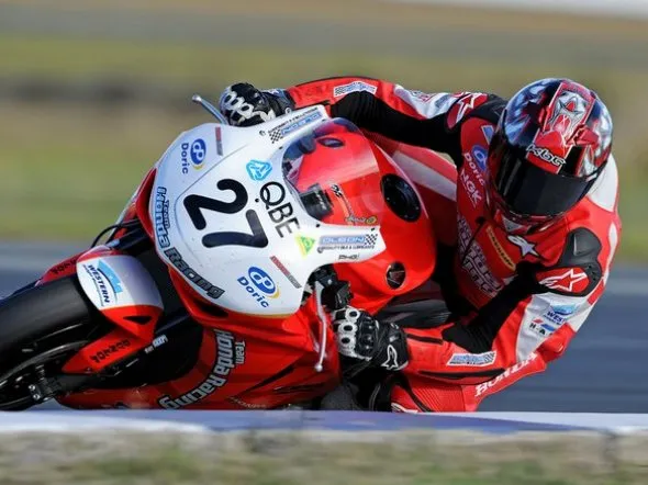 jamie stauffer race2 asbk 2011 queensland