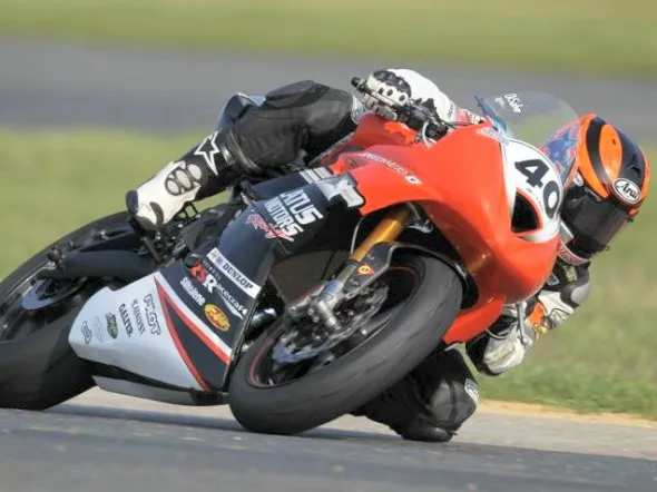 jason disalvo triumph daytona 675r