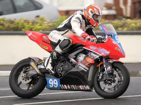 jeremy mcwilliams supertwins nw200 2012