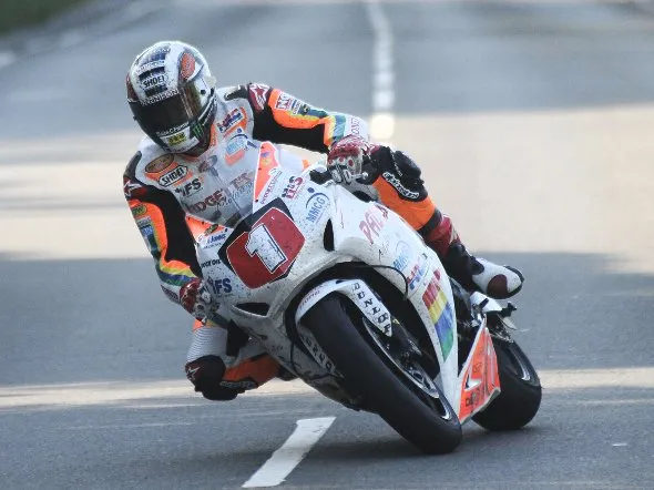john mcguinness tt superstock 2012